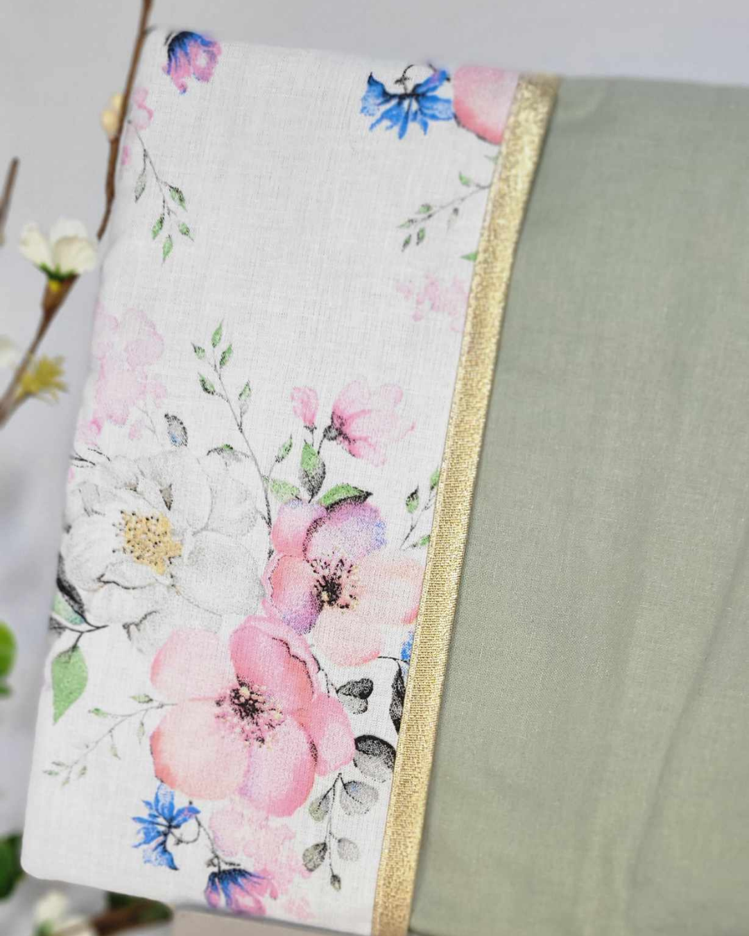 Protège carnet de santé Fleuri