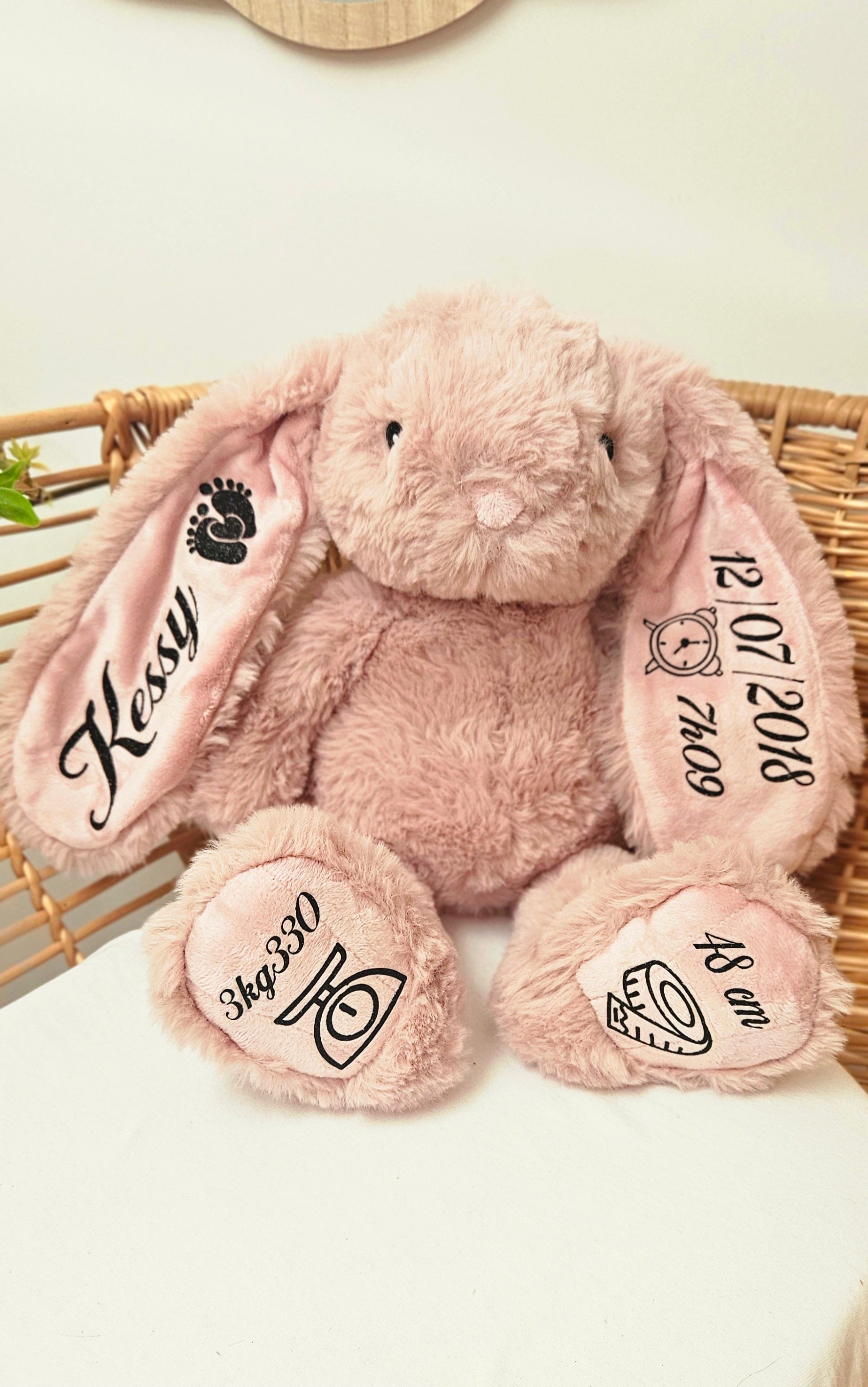 Doudou lapin rose personnalisé