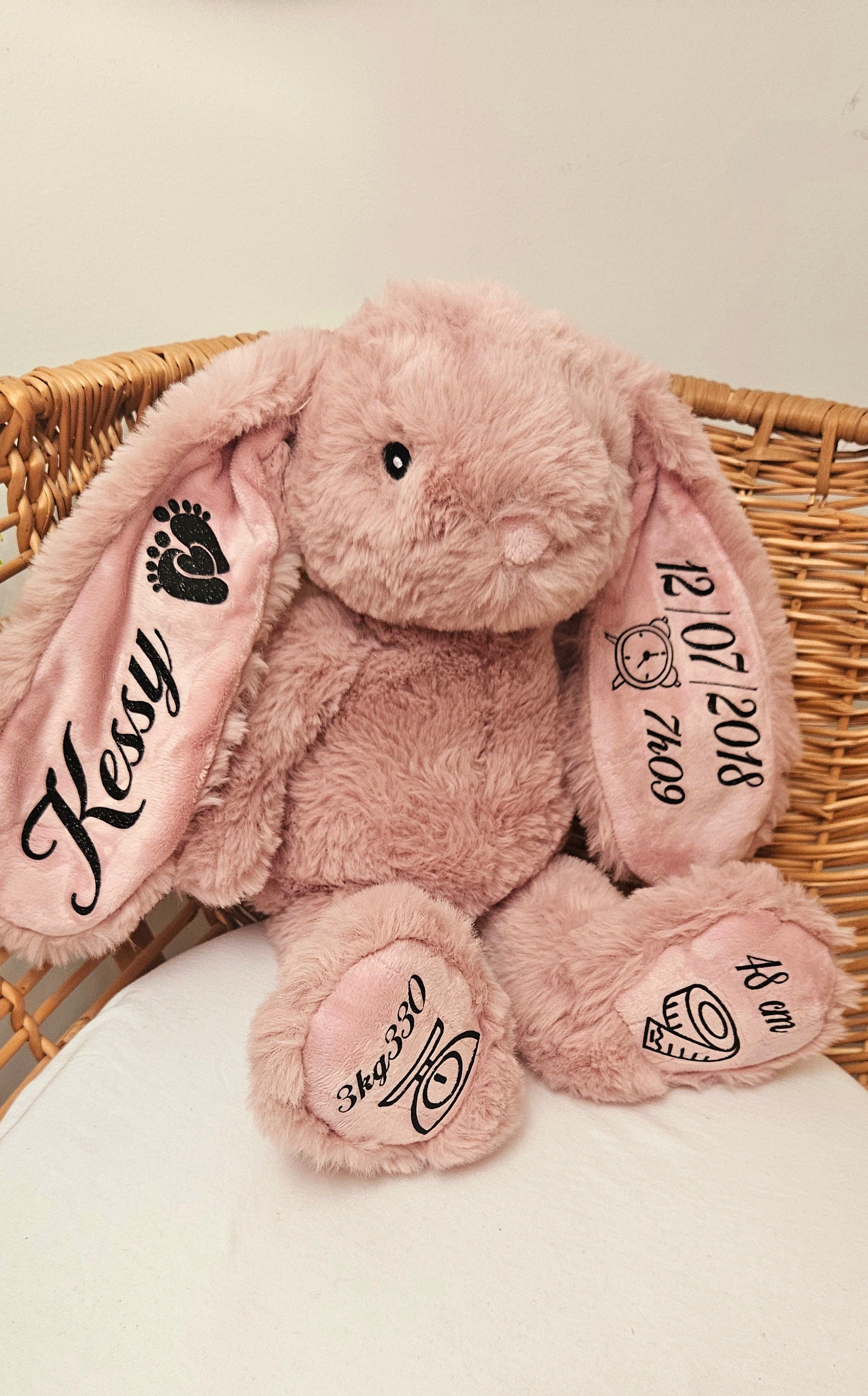 Doudou lapin rose personnalisé