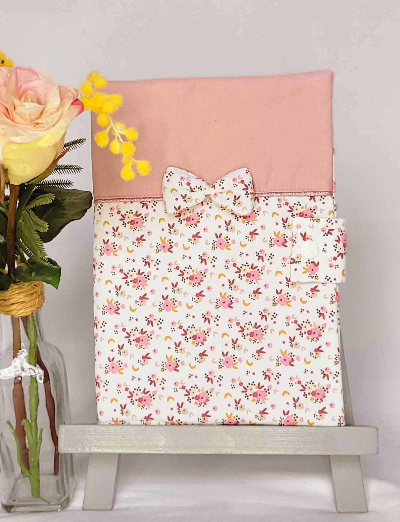 Protège carnet de santé Liberty