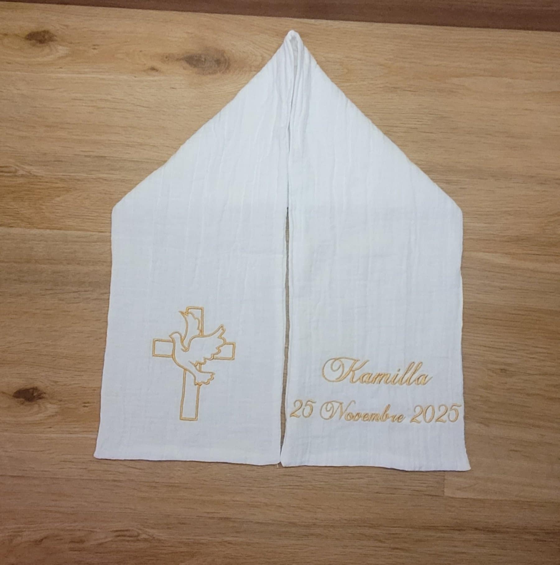 Étole de baptême personnalisée – Prénom & date brodés en doré 🕊