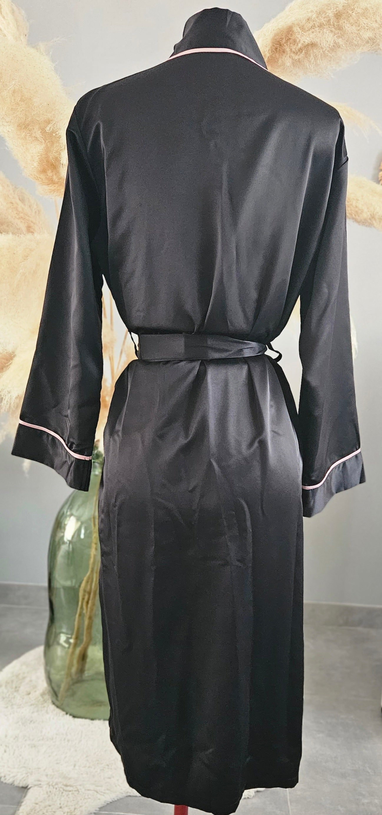 Peignoir satiné Noir
