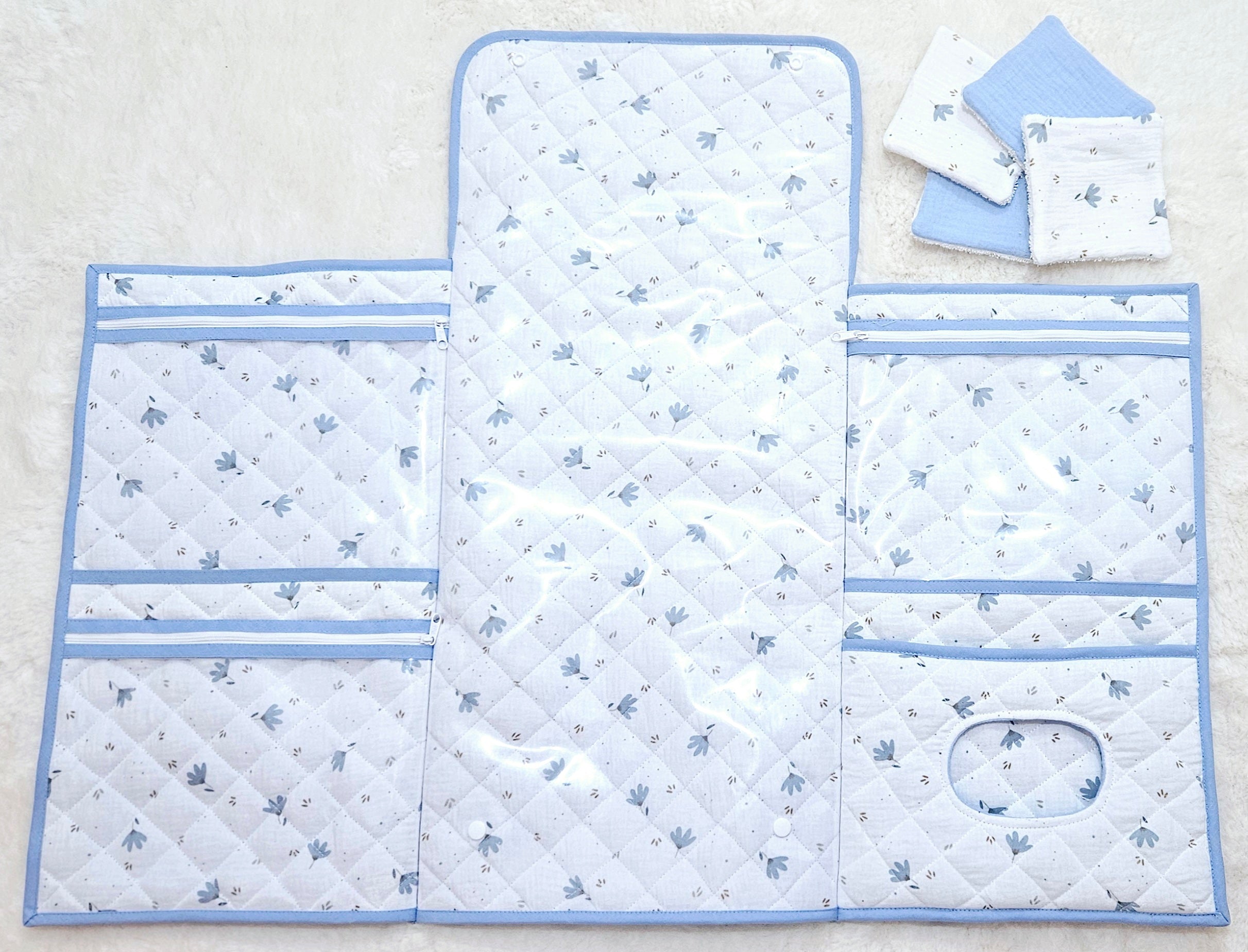 Tapis à langer nomade bleu ciel