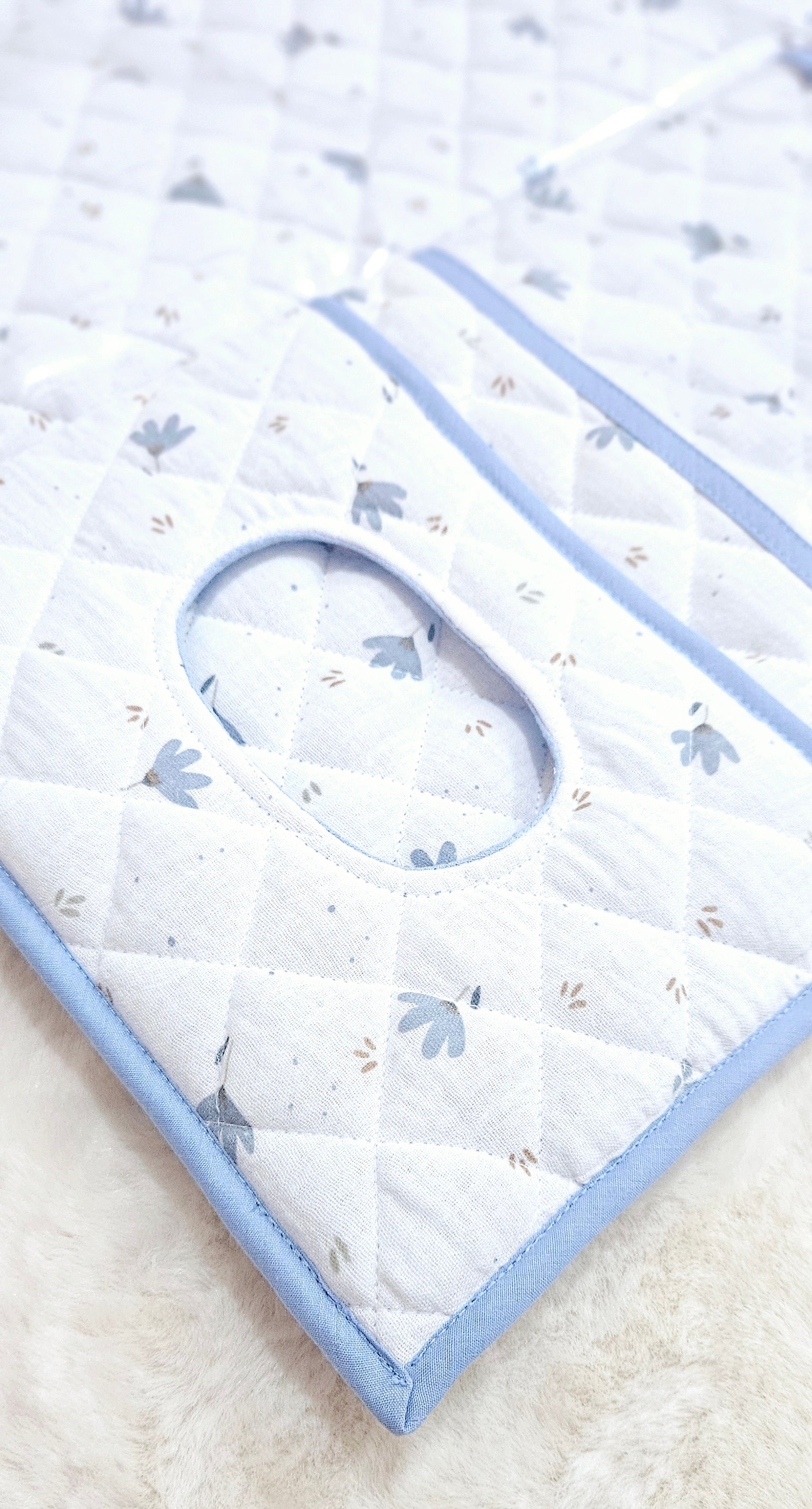 Tapis à langer nomade bleu ciel