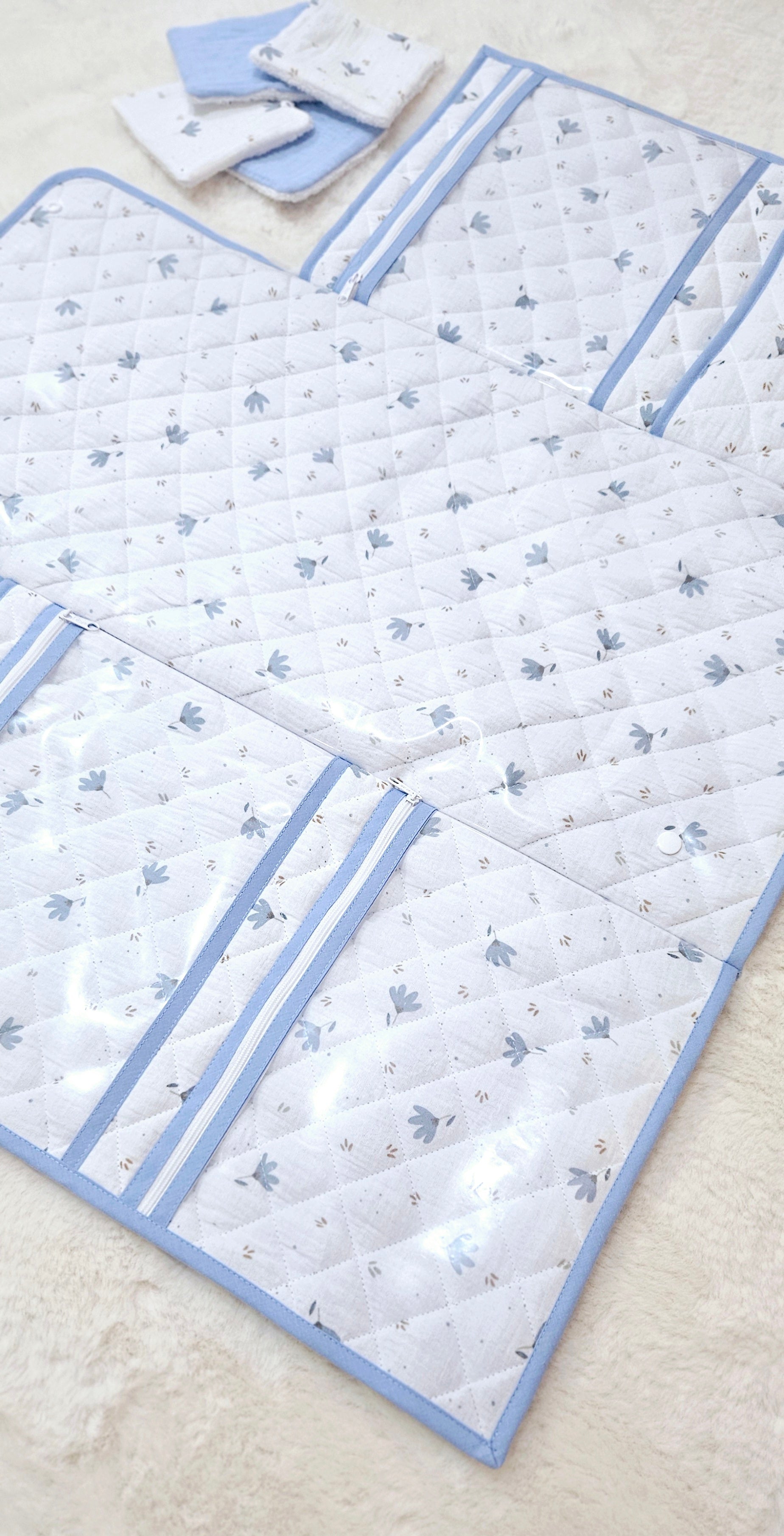 Tapis à langer nomade bleu ciel
