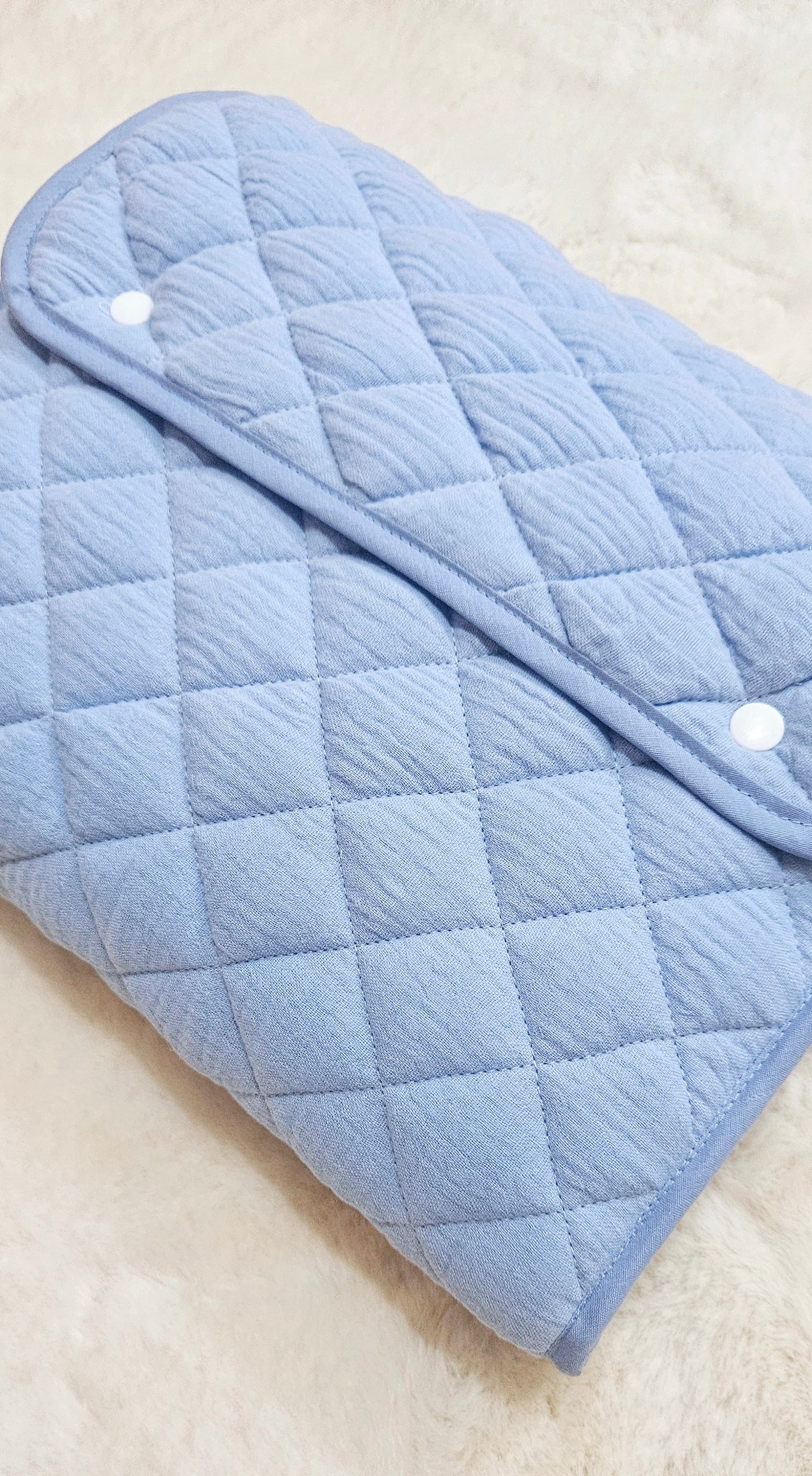 Tapis à langer nomade bleu ciel