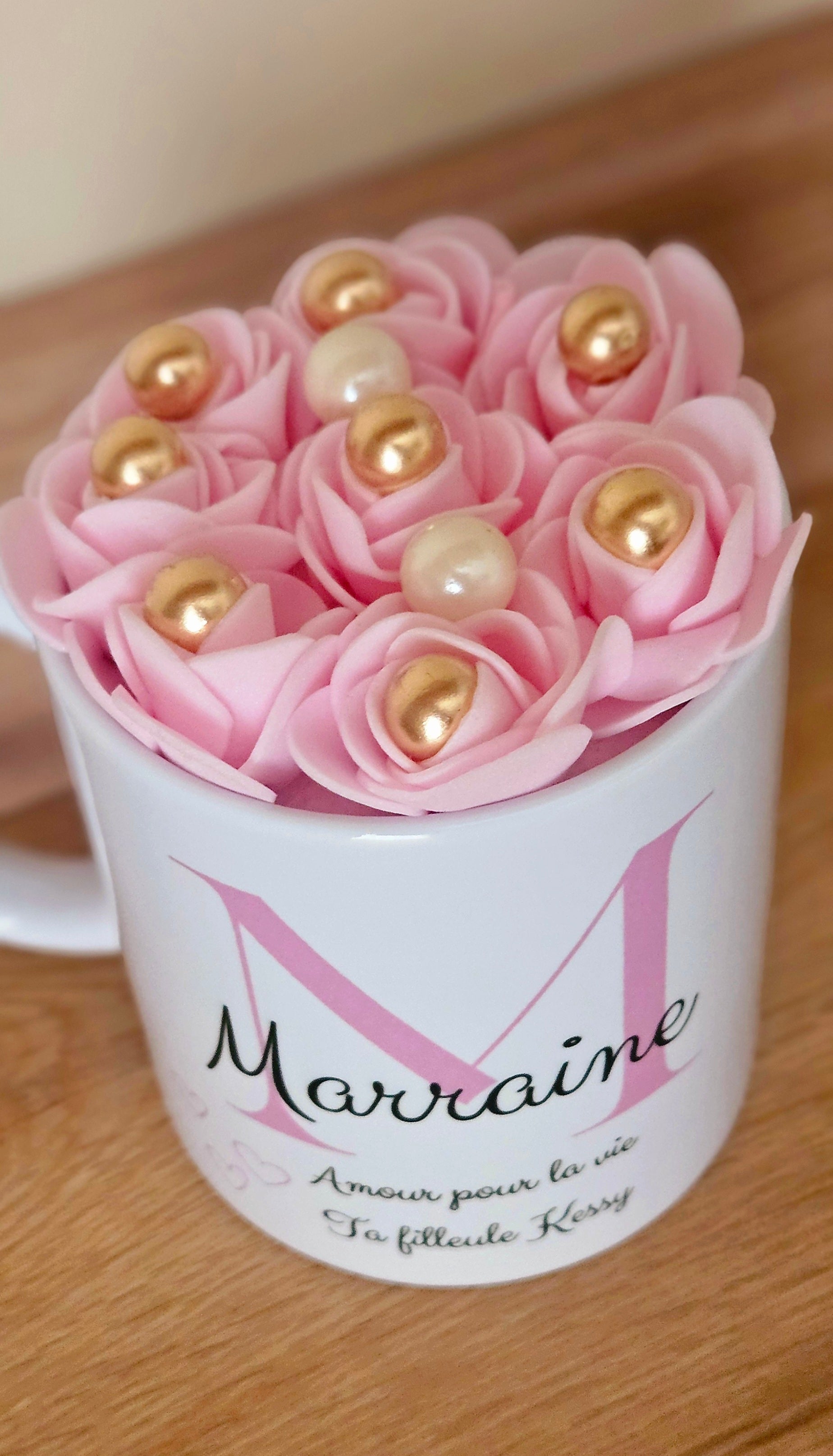 đ©· Mug Cadeau Marraine â Une attention pleine dâamour đ©·
