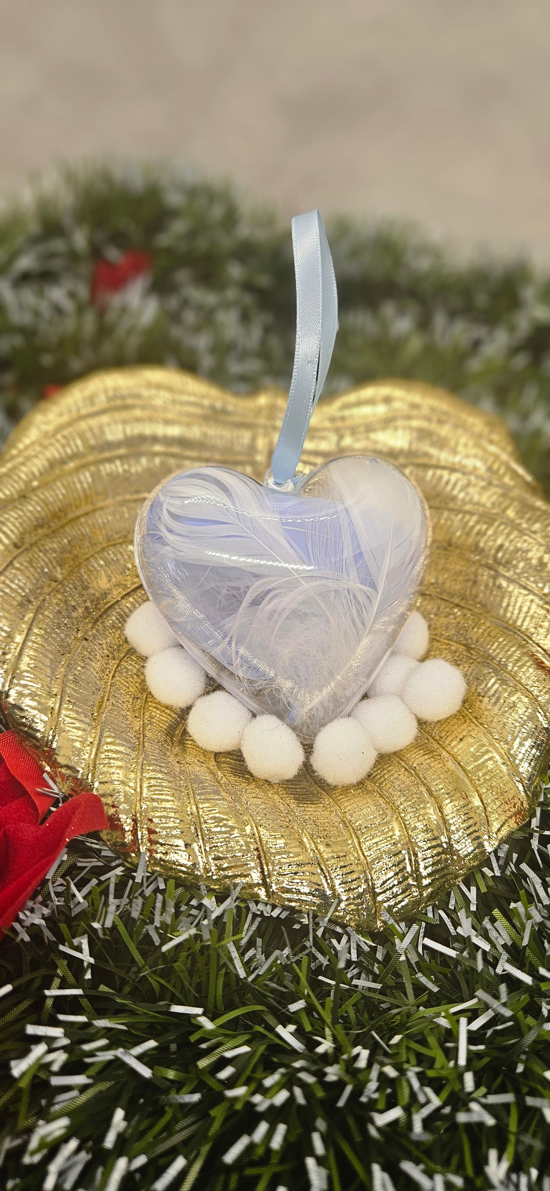 Boule coeur plume bleu ciel